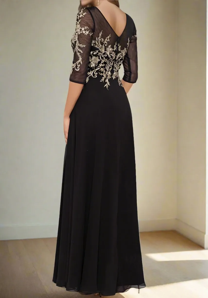 A-Line Black Scoop Neck Half Sleeves Appliques Mother Of The Bride Dresses