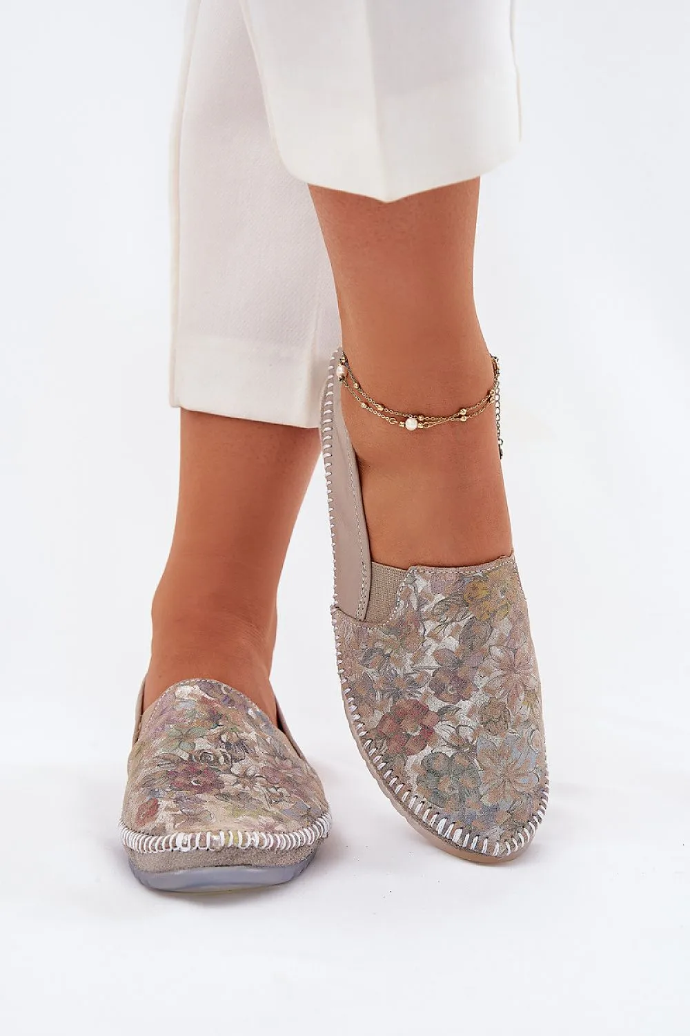 Ballet flats