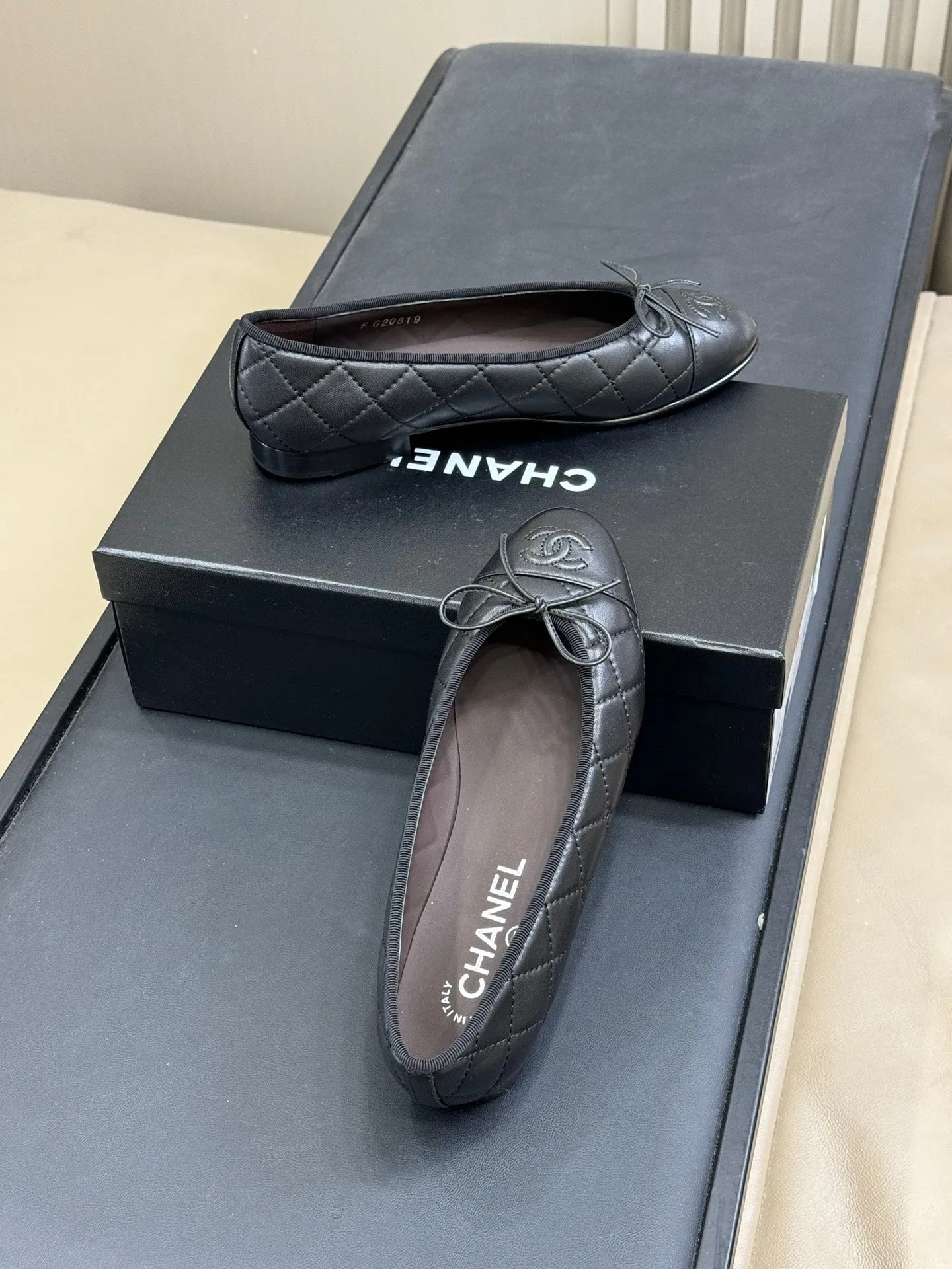 CC Classic Ballet Flats Black Quilted Lambskin 282278
