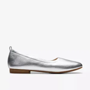 Clarks Women's Fawna Soft Silver Metallic 26181227