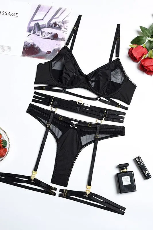 comfortable gathering lingerie four-piece set