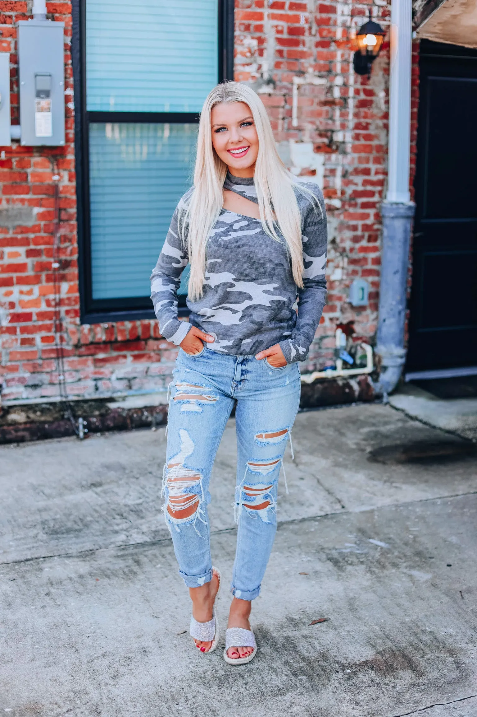 Cuttin' Camo Top - Charcoal