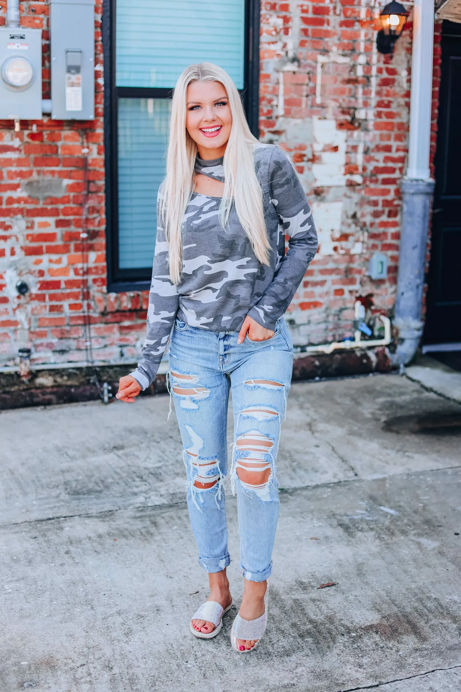 Cuttin' Camo Top - Charcoal