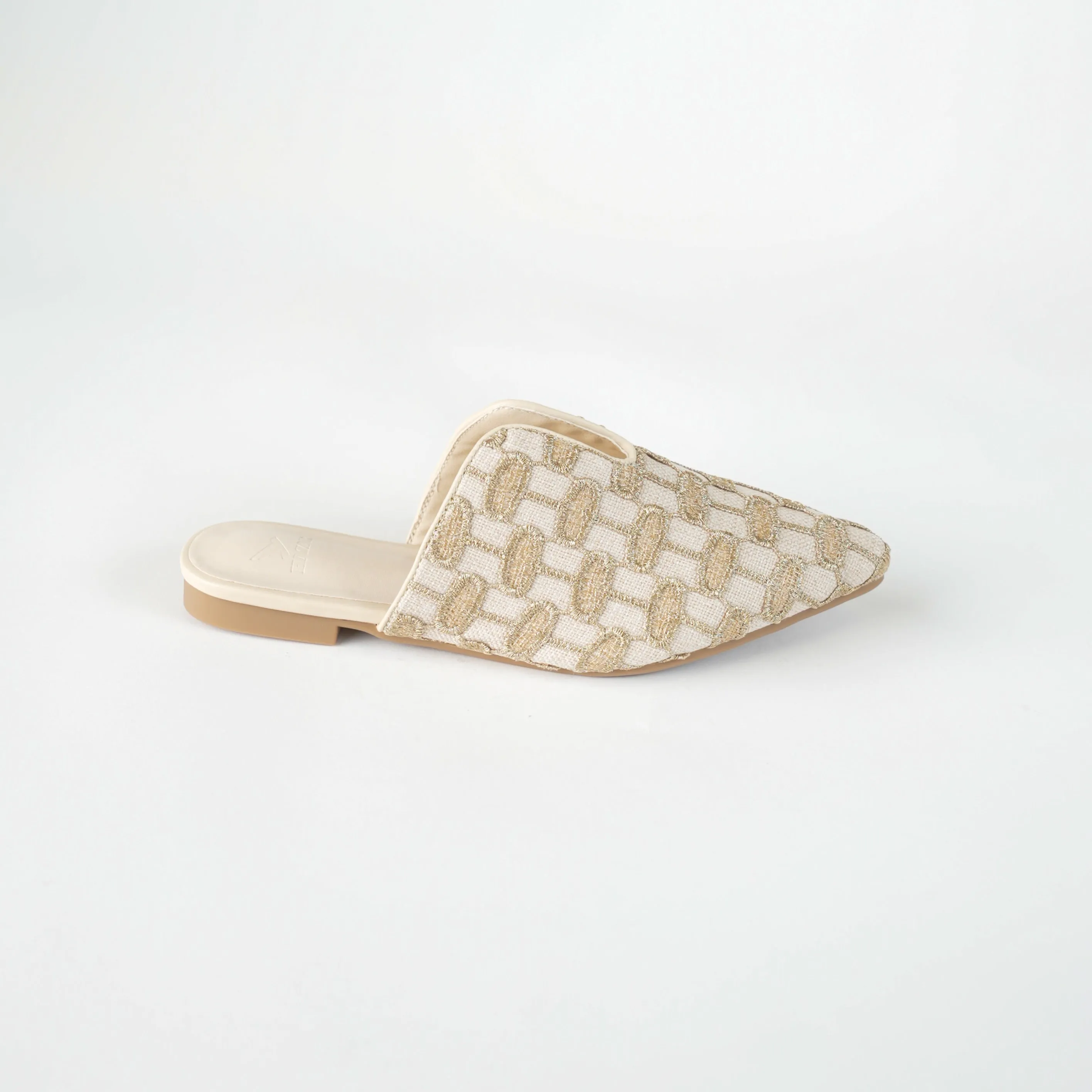 Flat mule