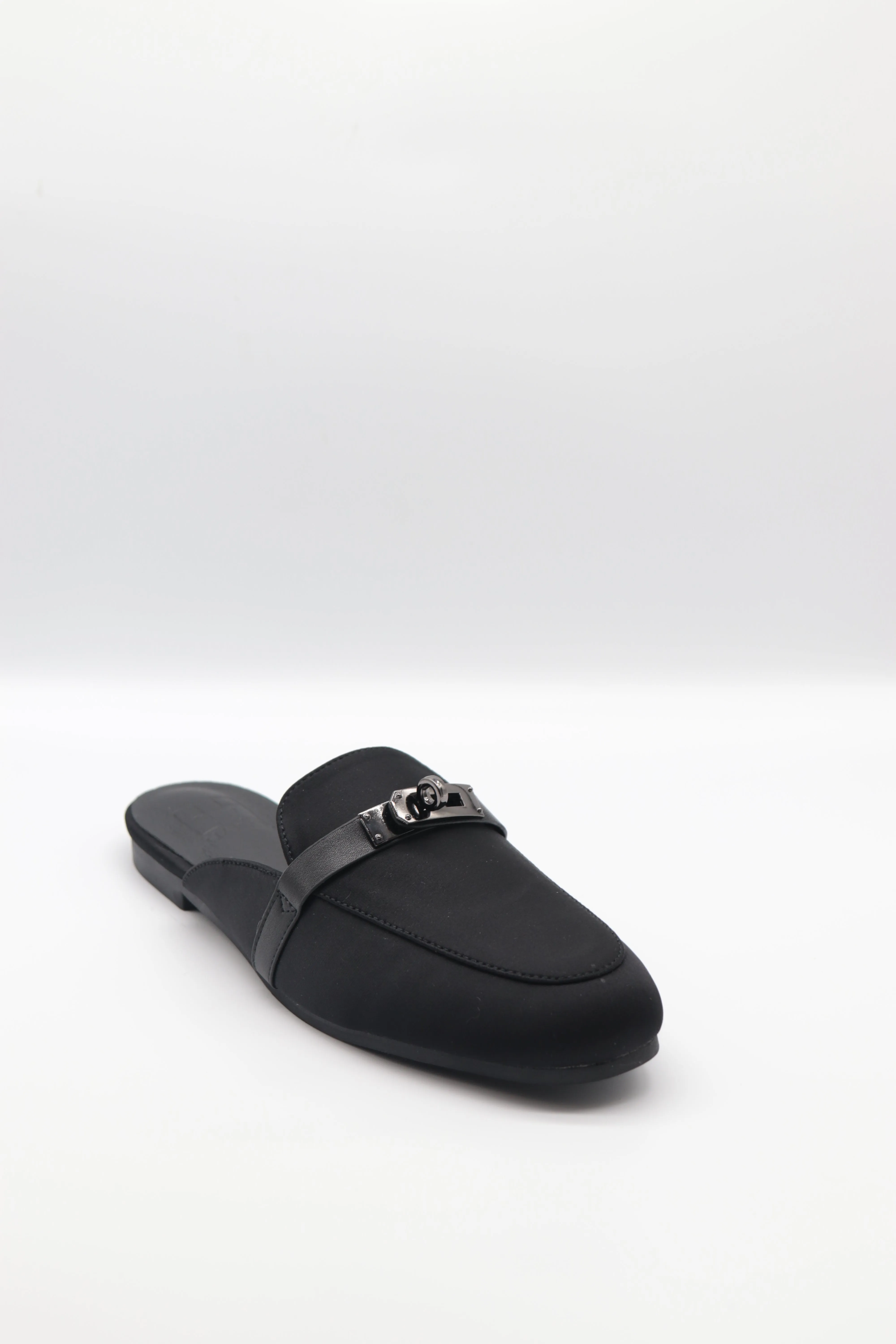 Flat Mule