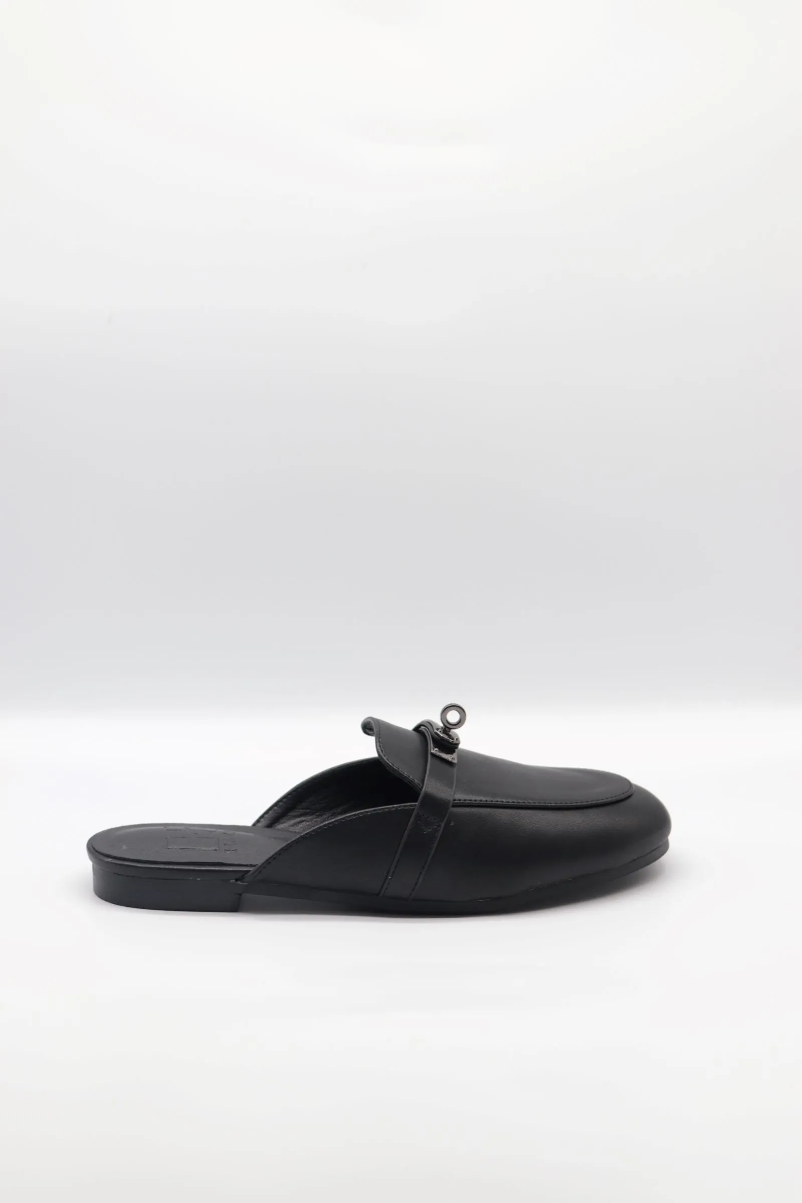 Flat Mule