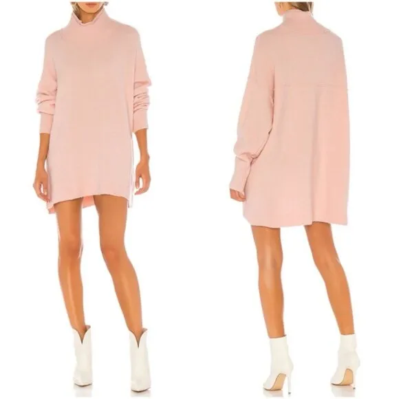 FREE PEOPLE • Afterglow Mock Neck Sweater in Ballet • Medium