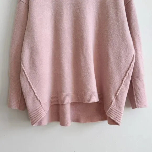 FREE PEOPLE • Afterglow Mock Neck Sweater in Ballet • Medium