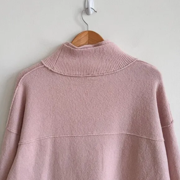 FREE PEOPLE • Afterglow Mock Neck Sweater in Ballet • Medium