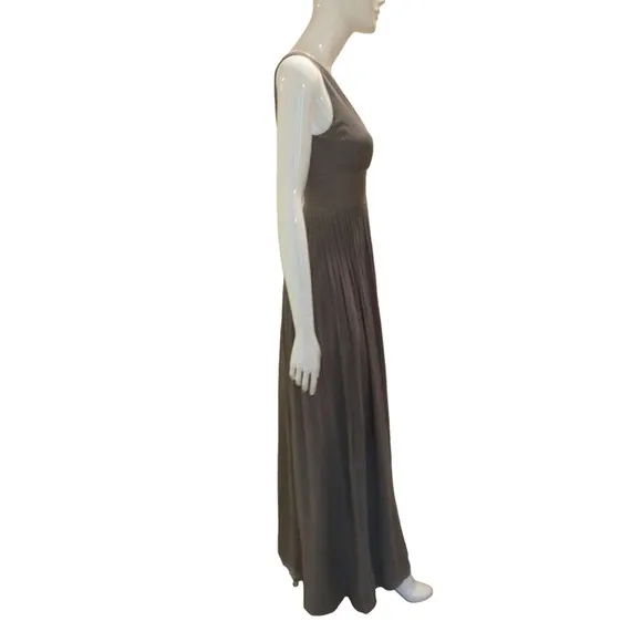 J.Crew 100% Silk Sophia Gray Crepe V Suplice neckline formal maxi dress sz 2