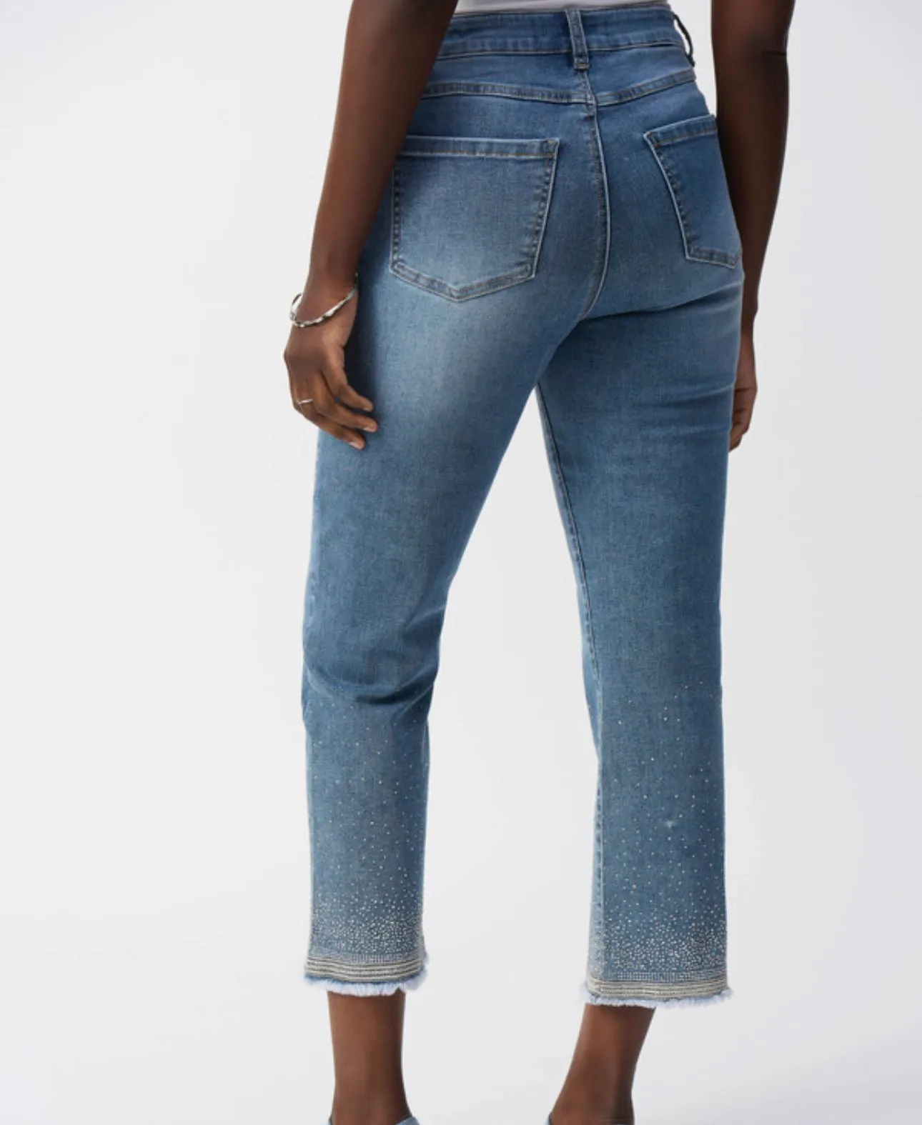 JOSEPH RIBKOFF- WOMEN’S DENIM JEANS 251956