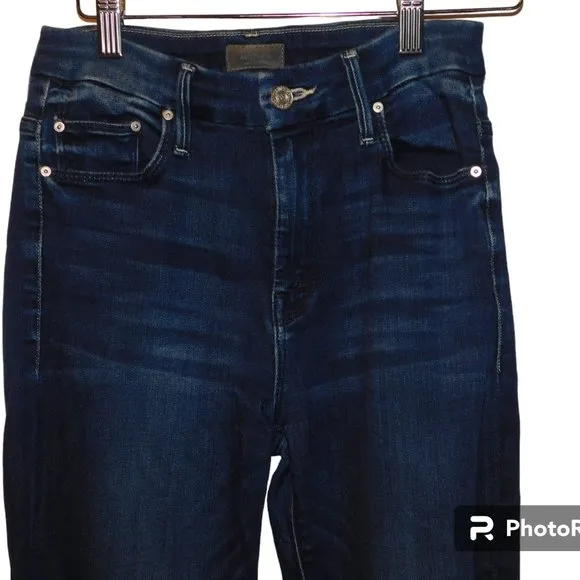 MOTHER High Waisted Looker Ankle Fray Jeans Raw Hem Tounge And Chic Wash Size 25