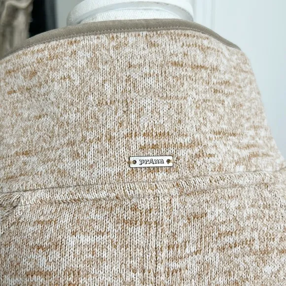 NEW Prana Tri Thermal Threads Marled Tunic Women's Size L Beige Color Cowl Neck
