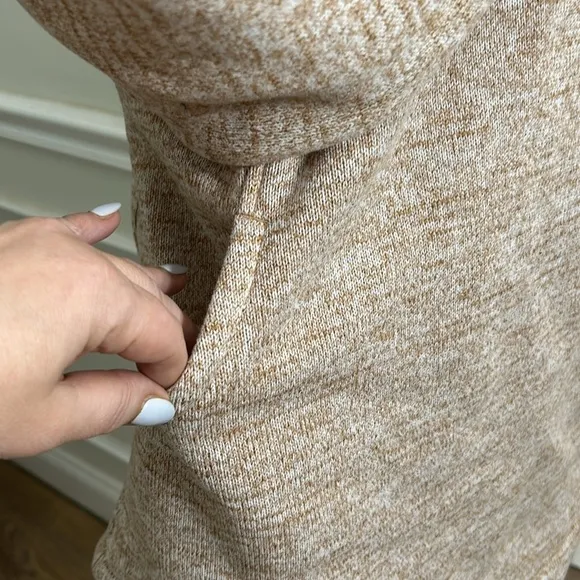 NEW Prana Tri Thermal Threads Marled Tunic Women's Size L Beige Color Cowl Neck