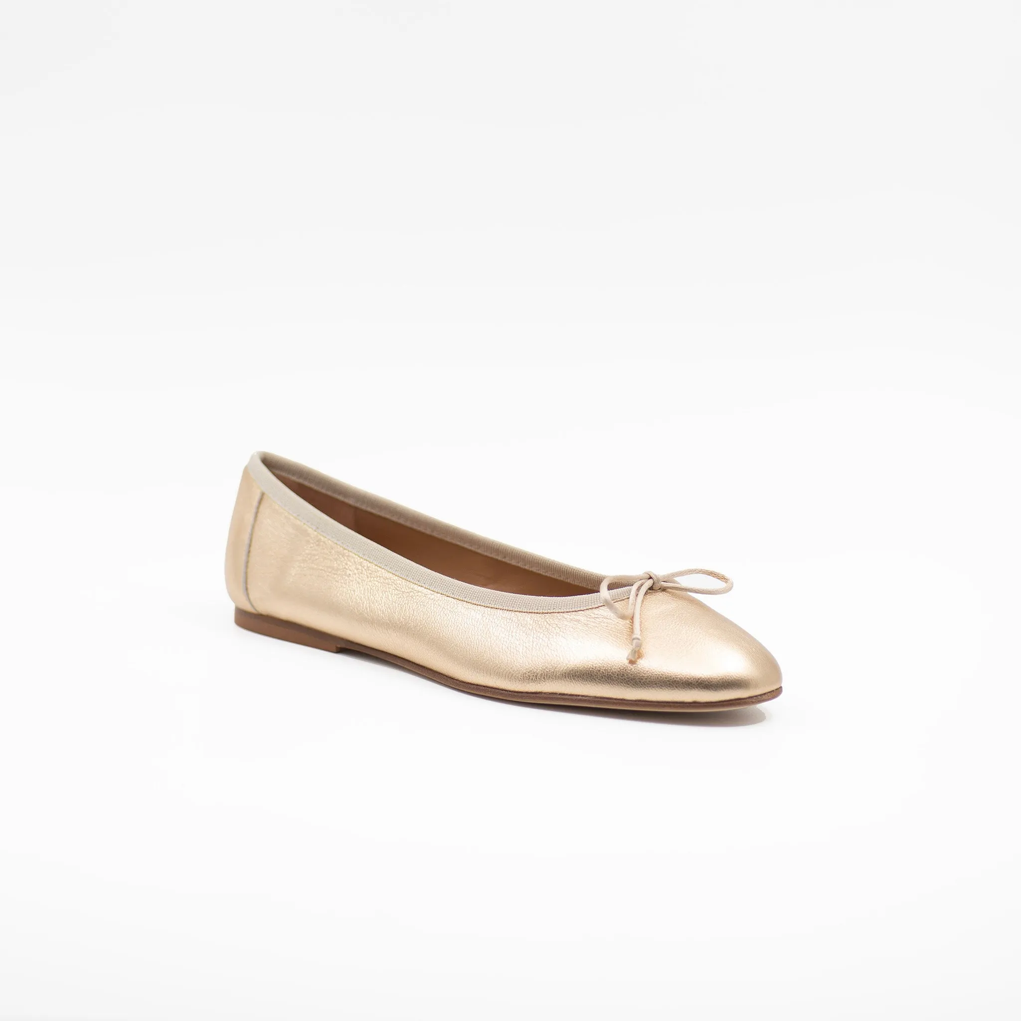 Scala in gold leather