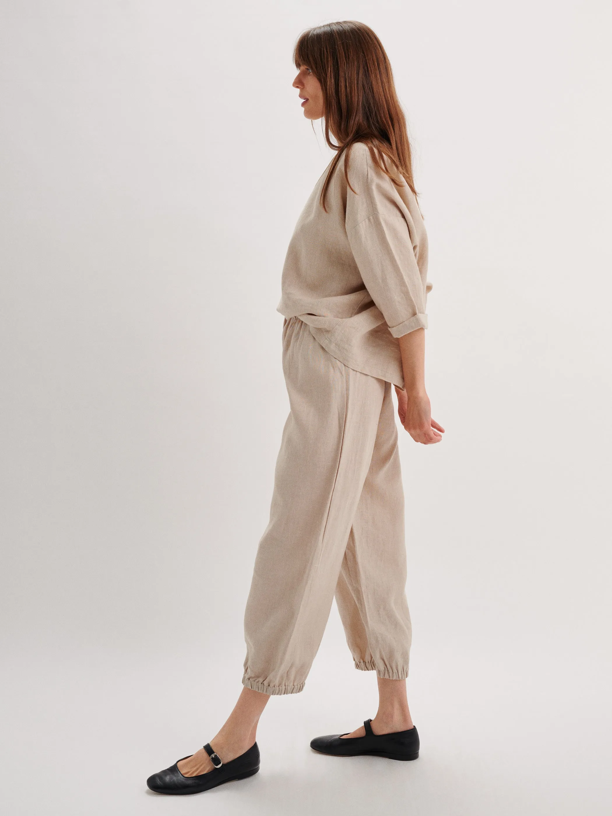 The Delos Pants in Linen
