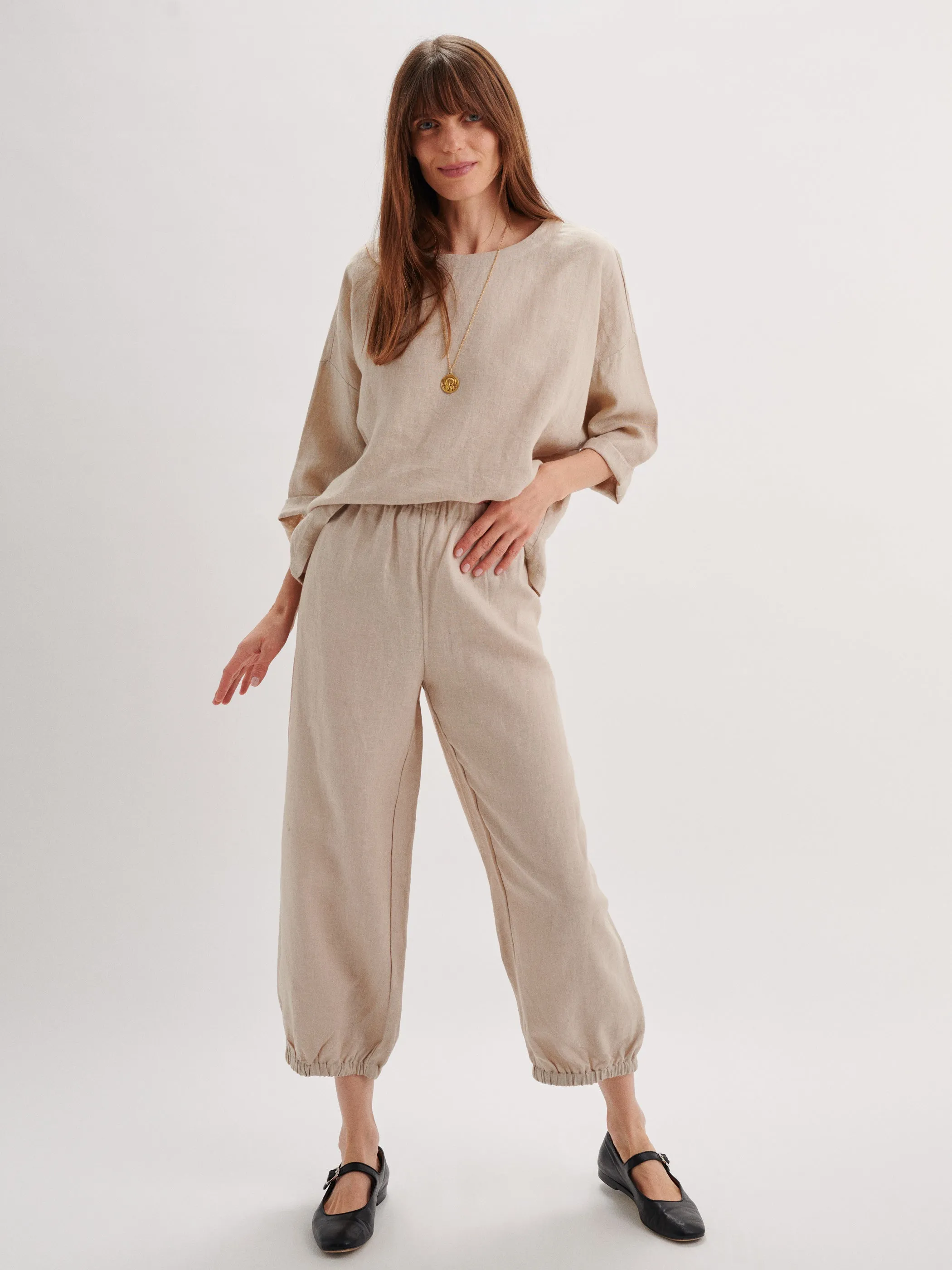 The Delos Pants in Linen