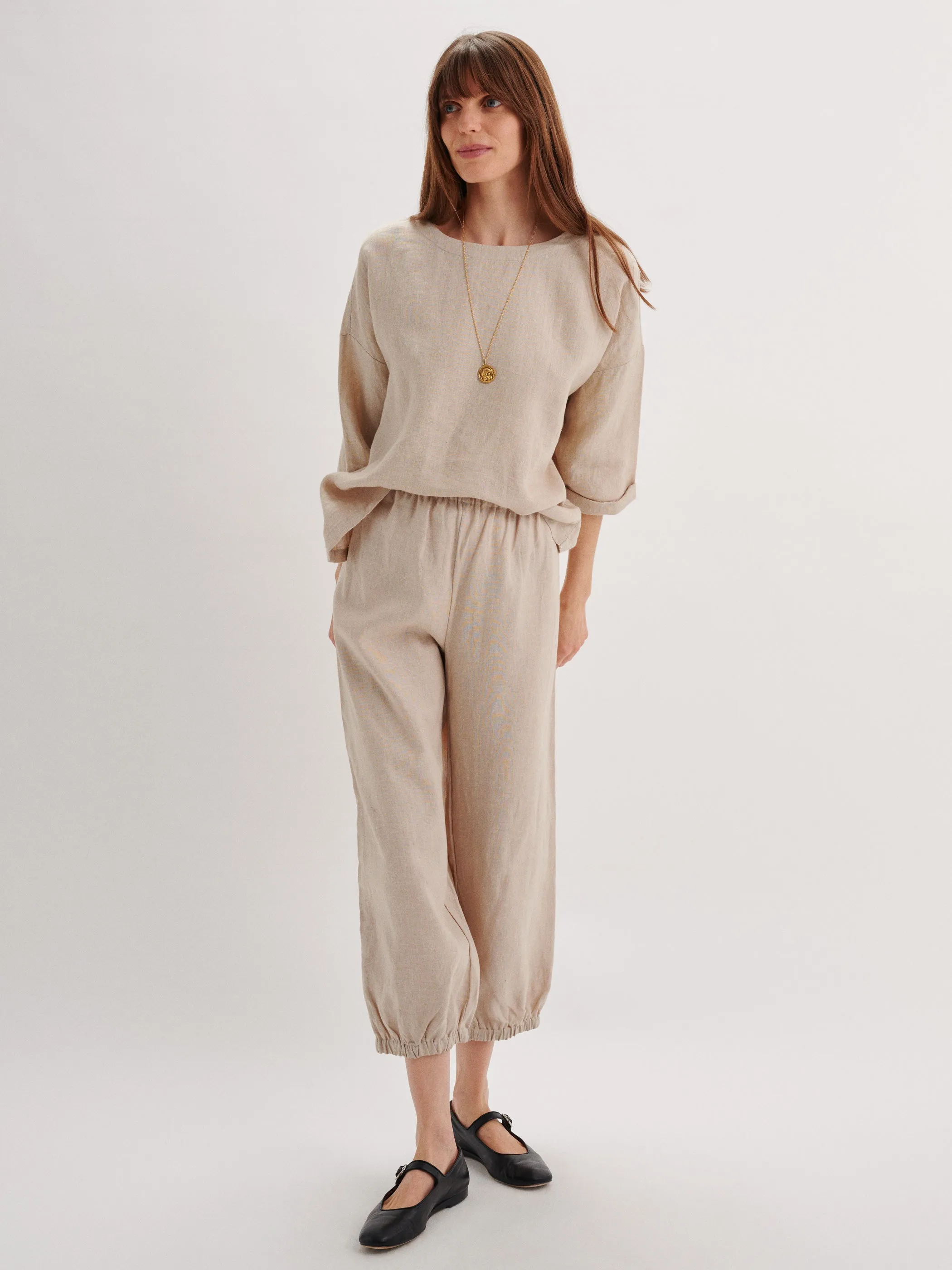 The Delos Pants in Linen