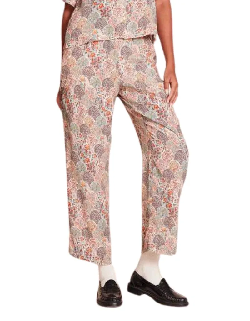 Trovata Leona Pant in Desert Scallop
