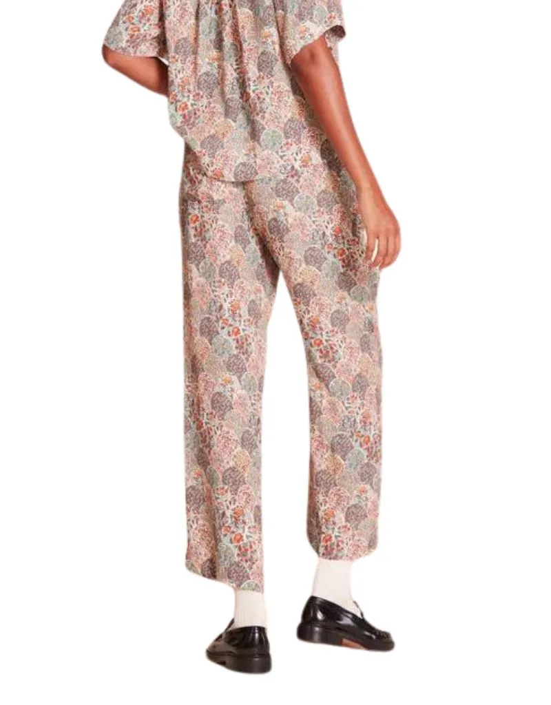 Trovata Leona Pant in Desert Scallop