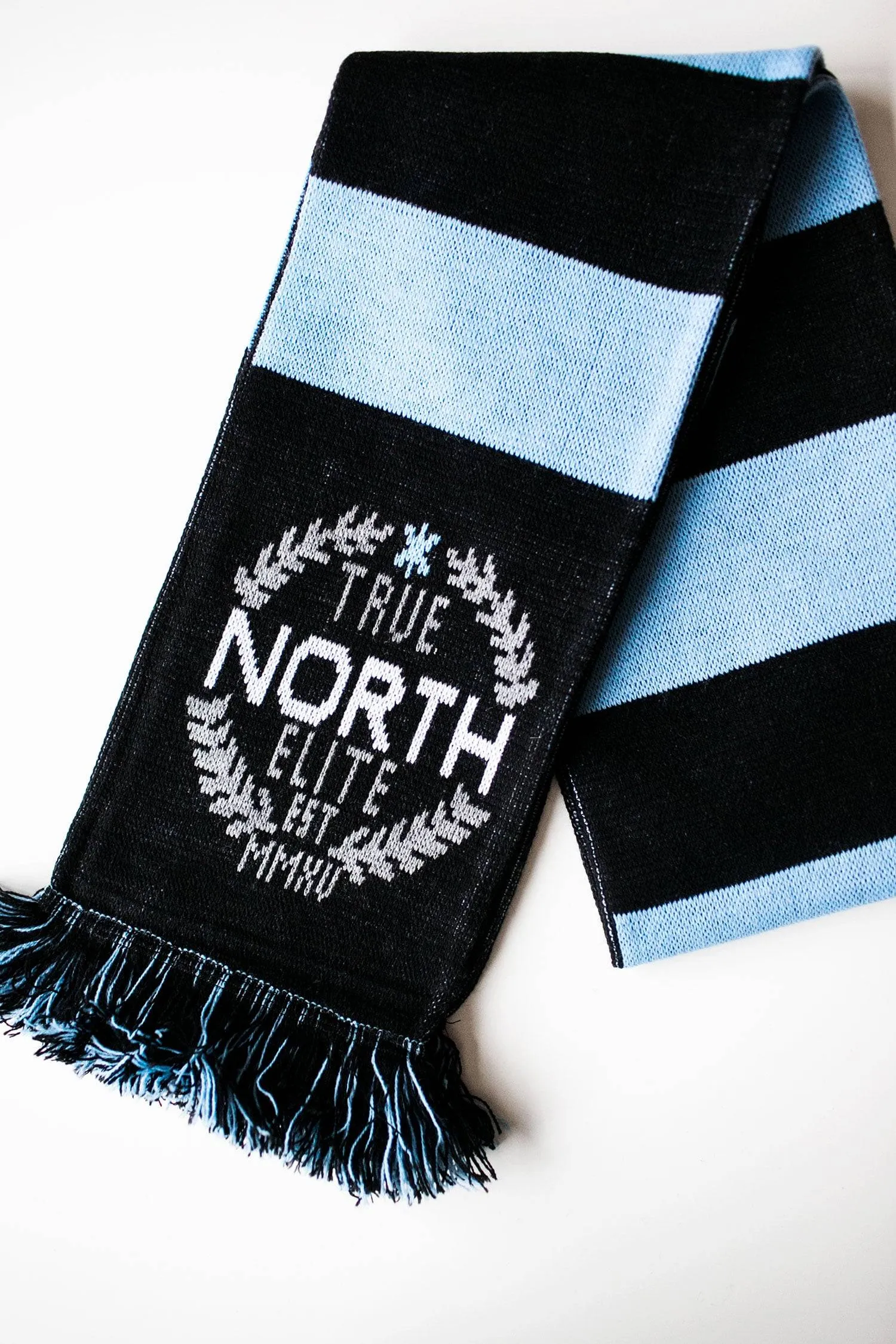 True North Elite - Classic Scarf