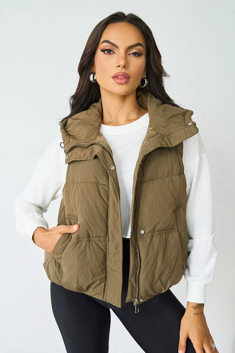 Women's Beige Fall & Winter Street Solid Color Hooded Zip-Up Thermal Vest