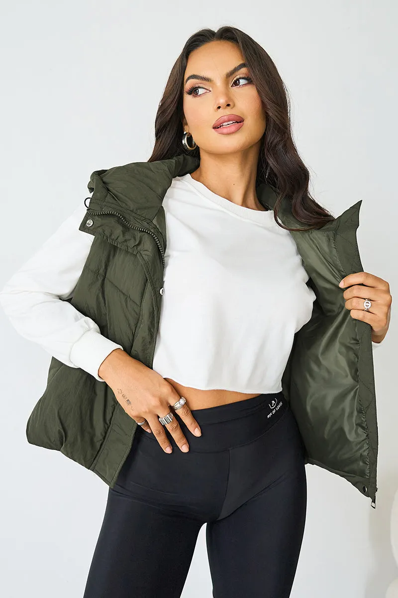 Women's Beige Fall & Winter Street Solid Color Hooded Zip-Up Thermal Vest