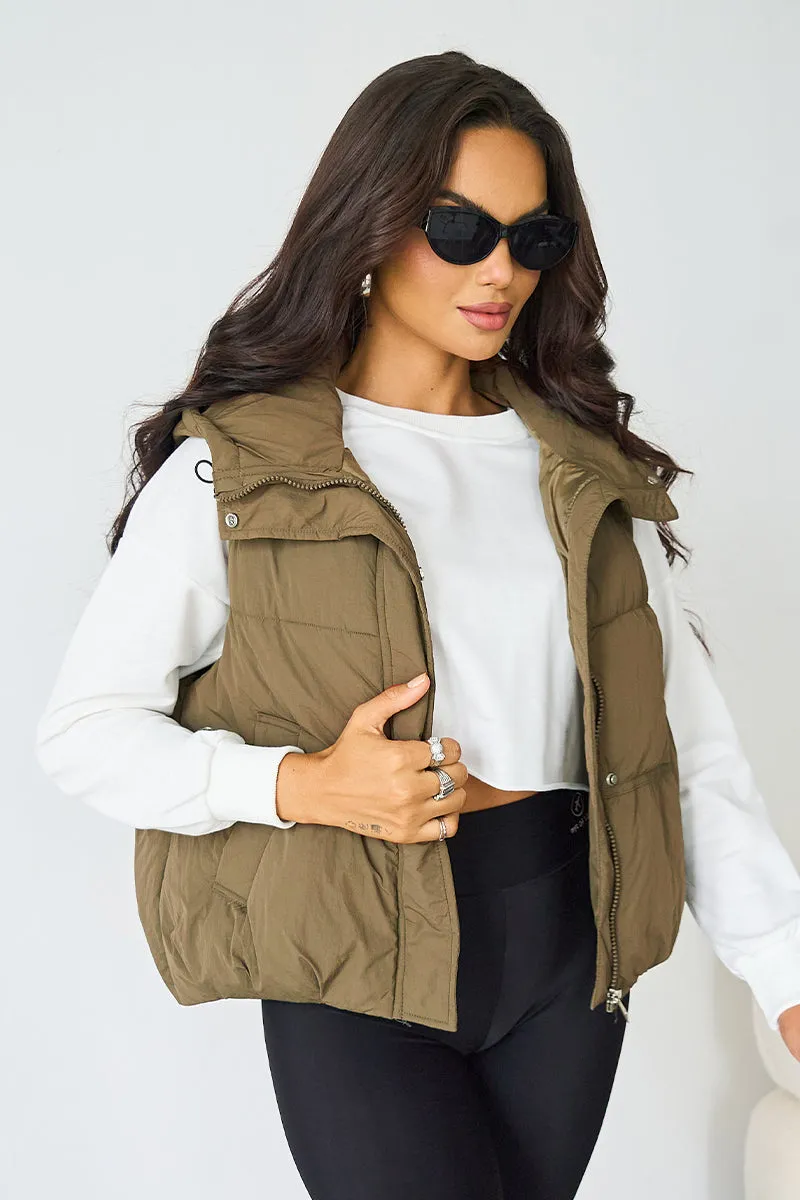 Women's Beige Fall & Winter Street Solid Color Hooded Zip-Up Thermal Vest