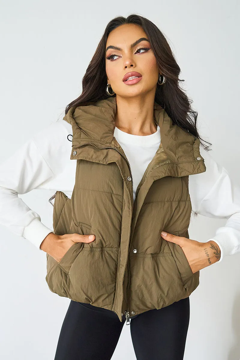 Women's Beige Fall & Winter Street Solid Color Hooded Zip-Up Thermal Vest