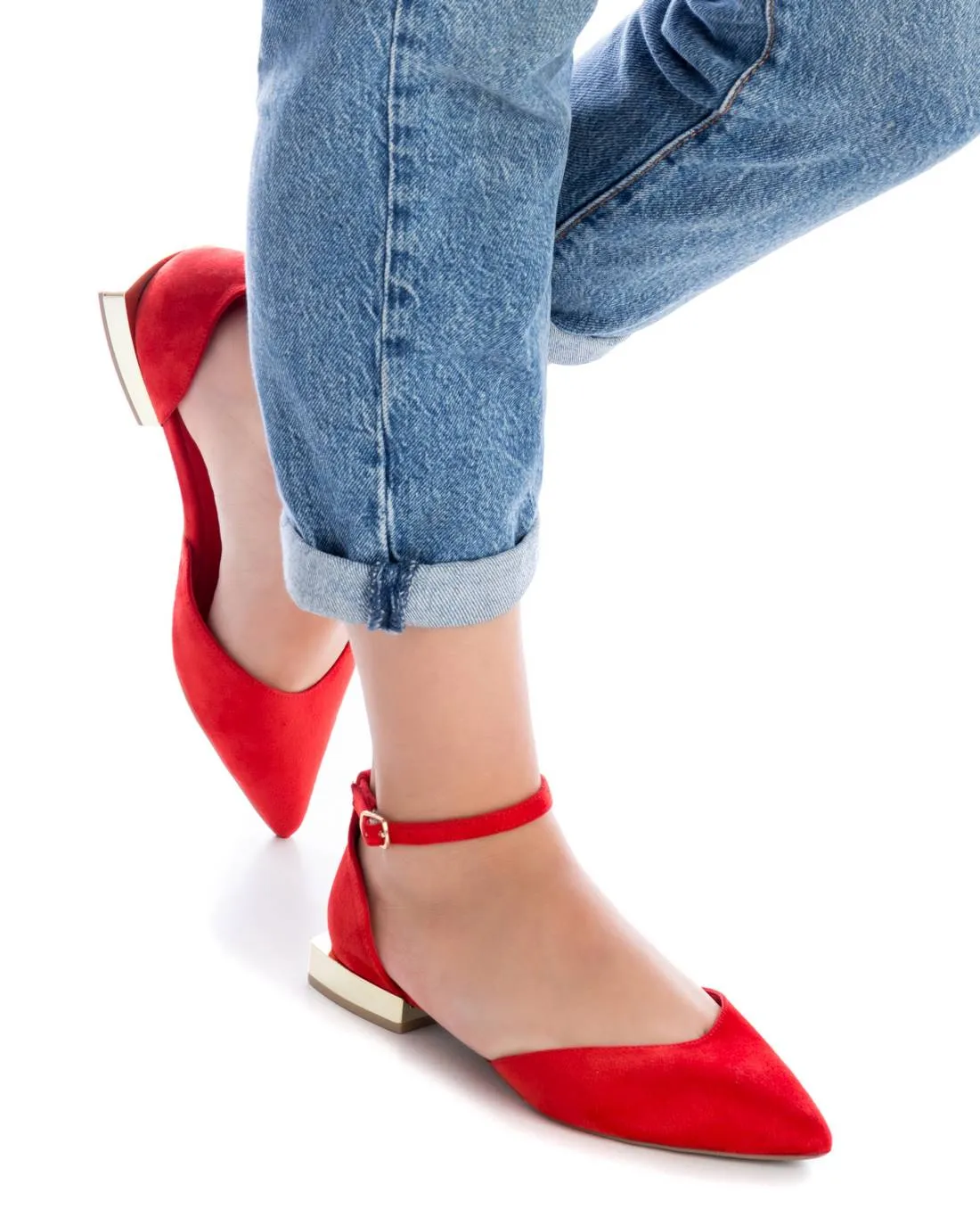 Women's Suede Pointy Toe Ballet Flats By XTI_141426_Red
